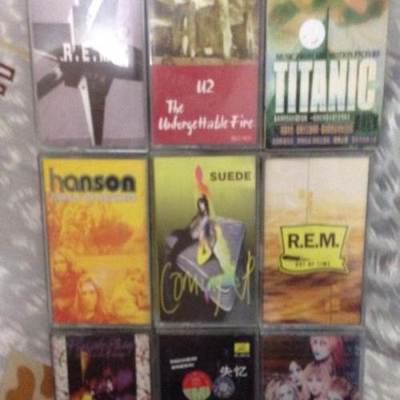 天津音像制品中的经典乐队珍藏 泰坦尼克、REM、收音机头与U2